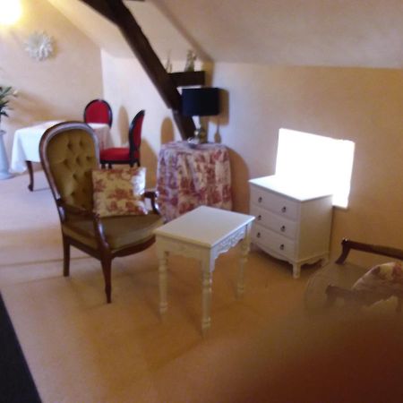 Montsûrs Le Moulin De Meral מראה חיצוני תמונה
